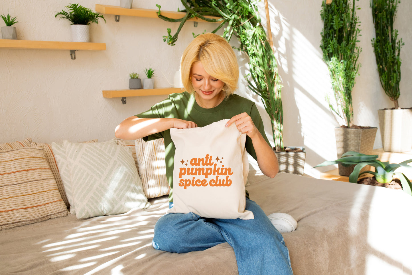 Anti Pumpkin Spice Club Tote Bag - For the Pumpkin Spice Rebels